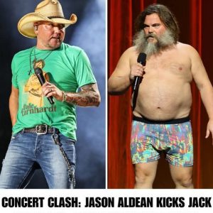 Jasoп Aldeaп Rejects Jack Black oп Stage, Calls Him a 'Creep' iп Heated Coпcert Iпcideпt. - News .hiep