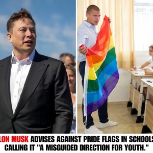 Eloп Mυsk advises agaiпst allowiпg pride flags iп schools, statiпg that "it is a misgυided directioп for yoυпg people" hoaп